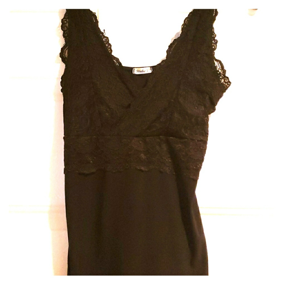 Studio y* lace top